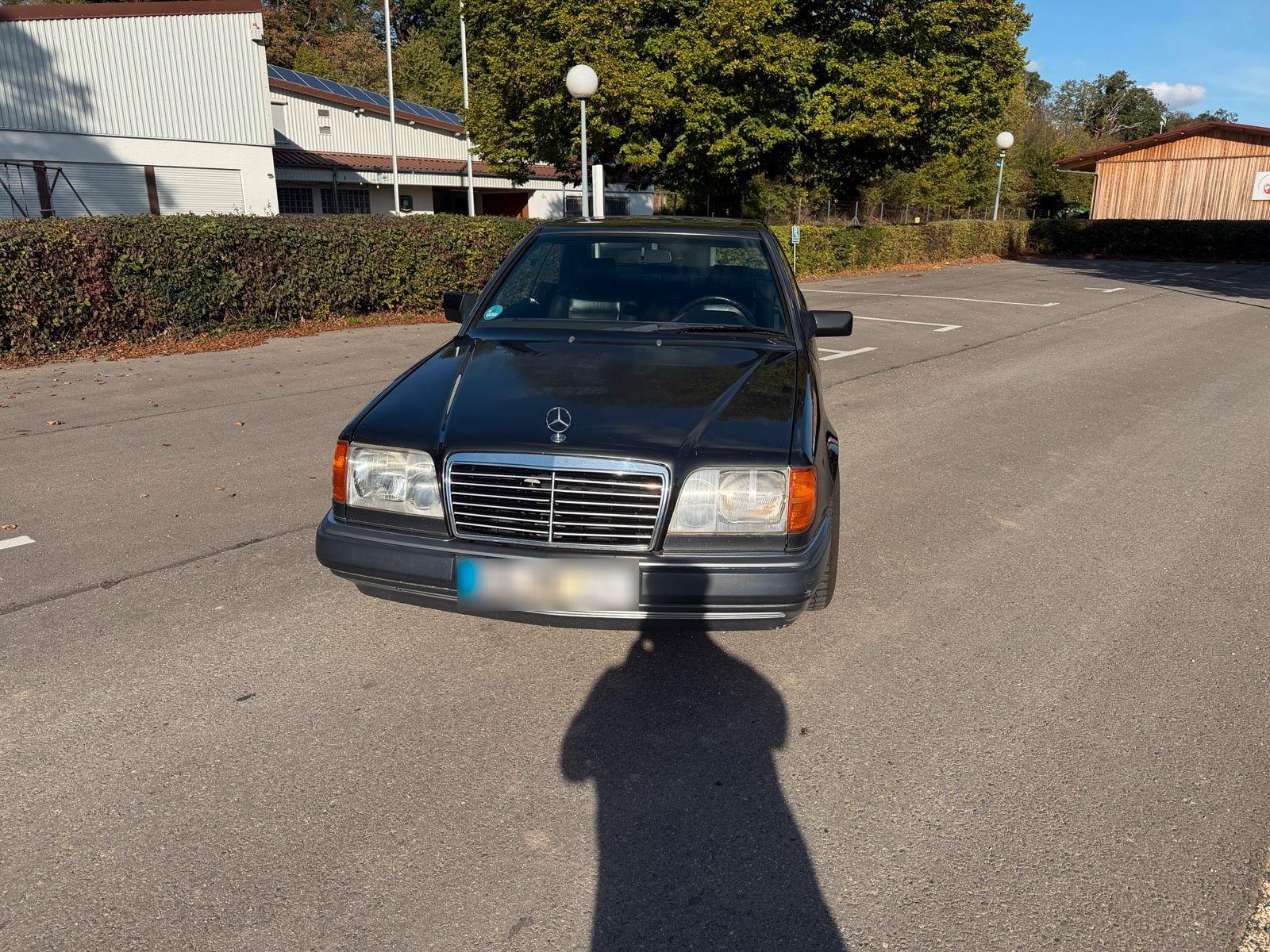 Mercedes-Benz 300