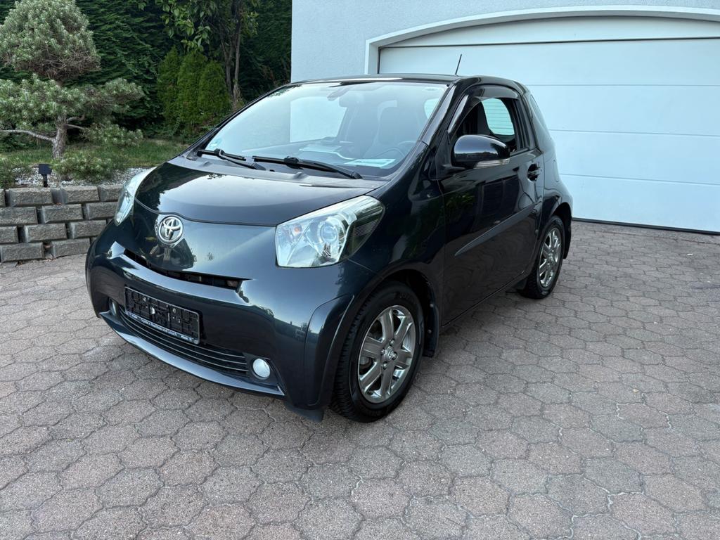 Toyota IQ