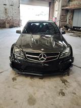 Mercedes-Benz c63 amg black. Series umbau - Mercedes-Benz C 63 AMG bis 20.000 Euro