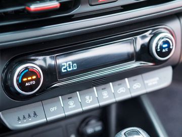 Bild 12 Hyundai Kona N Line Navi DAB Kamera ALU KRELL-Sound