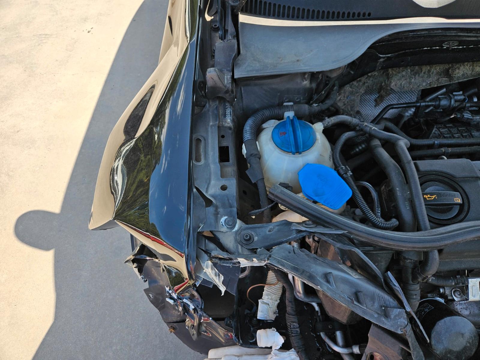 Volkswagen Golf 2010 — photo 20