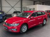 Volkswagen Passat Variant 2.0 TDI SCR DSG Business 8-fach - rote Volkswagen Passat Variant