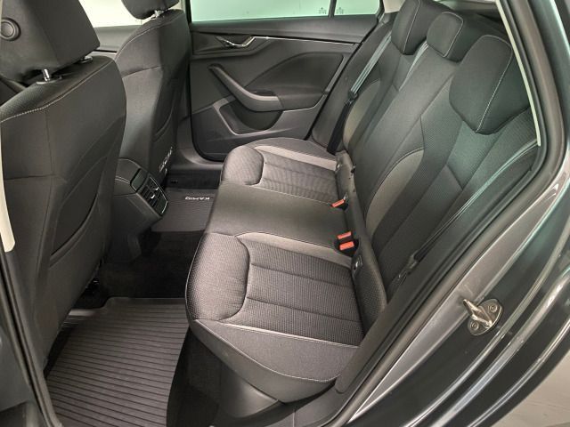 Kamiq Tour 1.5 TSI DSG AHK+NAVI+KAMERA