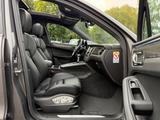 Porsche Macan Turbo 1.Hand ACC/STDHZ/LUFT/21/Pano/18Wege - Porsche Macan in Essen