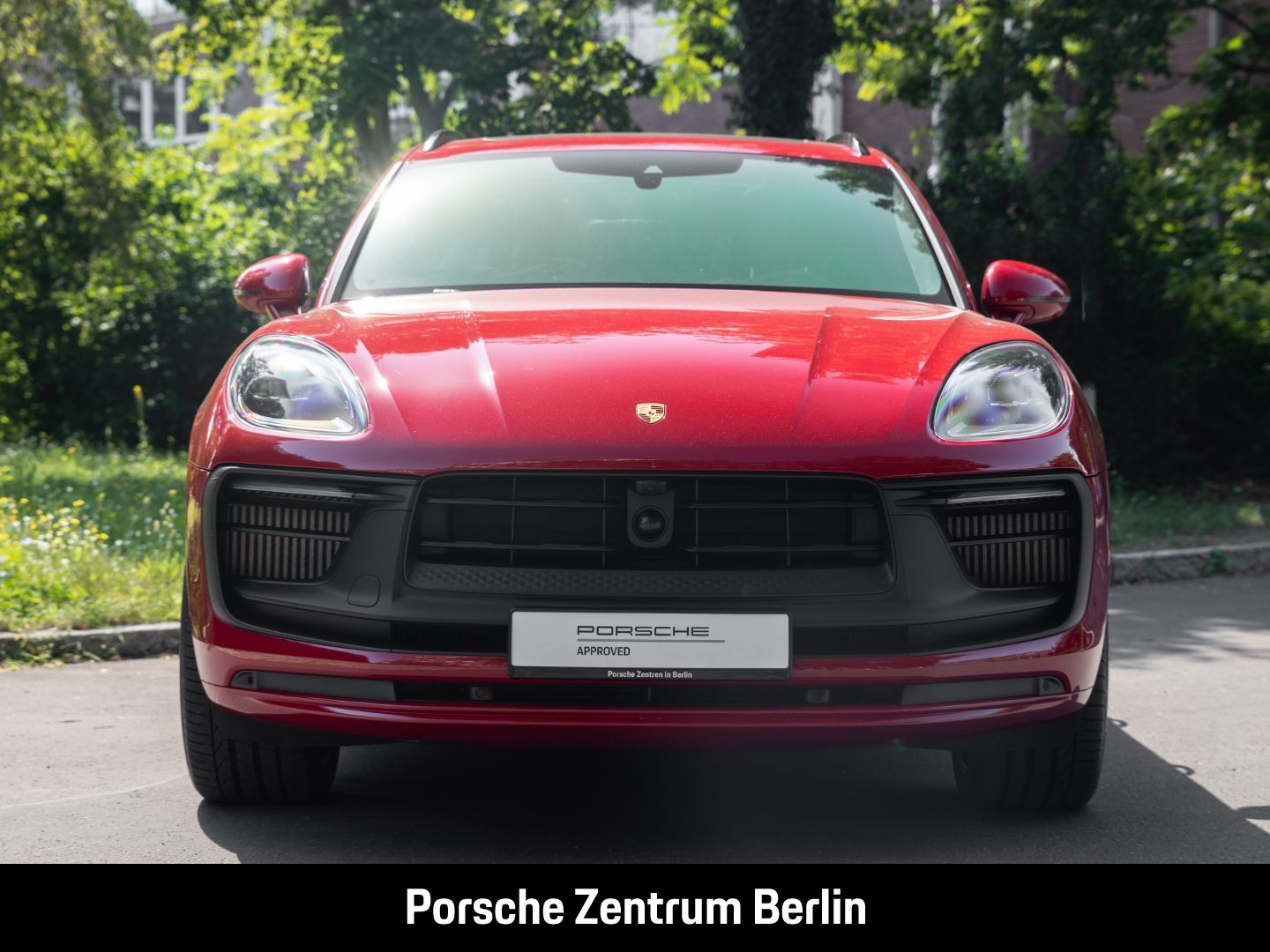 Porsche Macan GTS Karminrot Sportabgasanlage Panorama foto 12