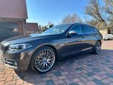 BMW 530d xDrive Touring A - LED, ACC, HiFi, HUD - BMW 530 mit Diesel-Antrieb