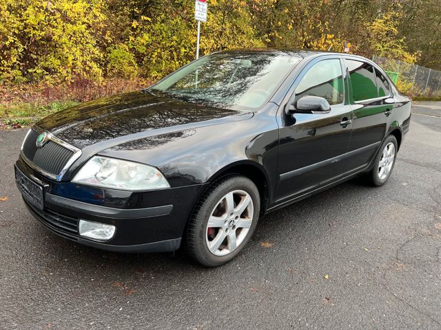 Skoda Octavia Lim. Ambiente*TÜV NEU*SITZ H.*KLIMA AUT.