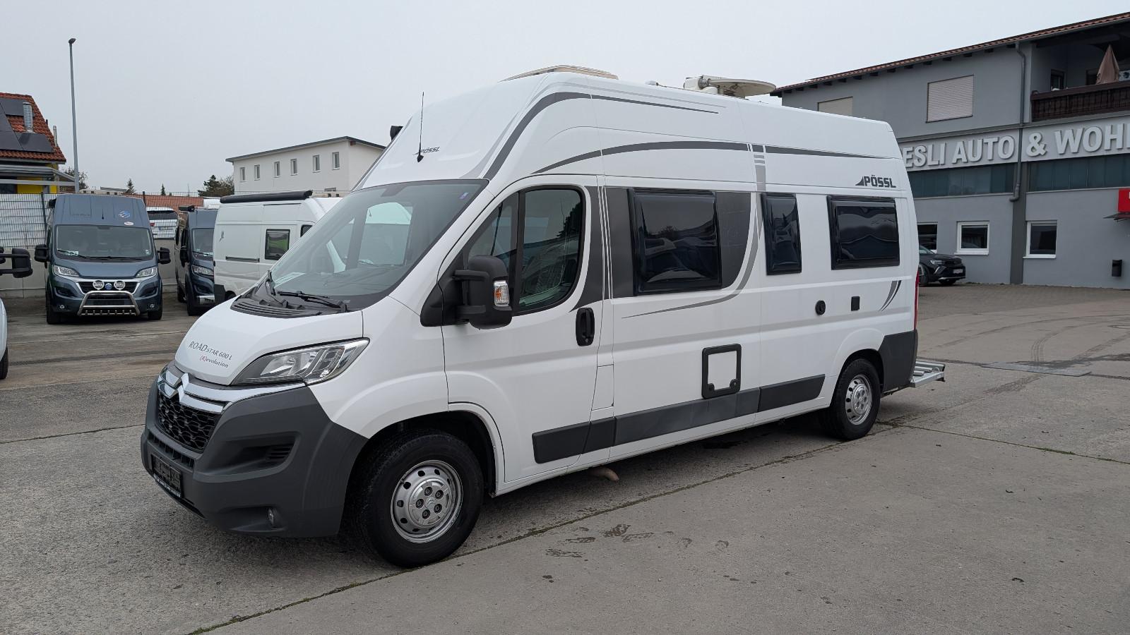 Pössl Revolution 600 L  Einzelbetten mit Hub-Bett