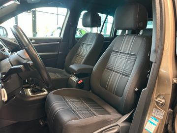 MYAUTOCENTER – Gebraucht- und Jahreswagen mit Werkstattservice in Pfaffenhofen Volkswagen Tiguan *Sport*NAVI*PDC*2-Zonen*BI-XENON*