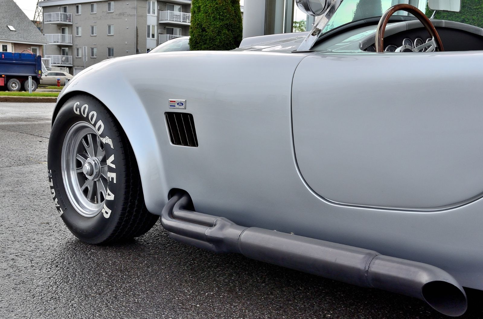 Fahrzeugabbildung Cobra FORD 5.0l V8 Traum Optik Original