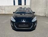 Peugeot 308 SW ~ Panorama ~  Tempomat ~ SHZ ~ AHK ~ - gebrauchte Peugeot 308 aus dem Jahr 2012