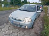 Renault Thalia polnische Kennzeichen - Renault: Limousine, Thalia
