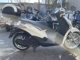 Piaggio Liberty 125 ABS mit Topcase - PIAGGIO 125 LIBERTY