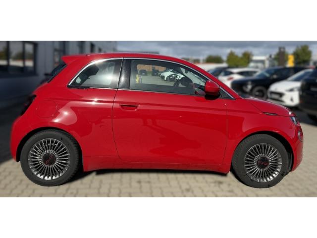 Fiat 500e Red *Apple Car Play *Tempomat