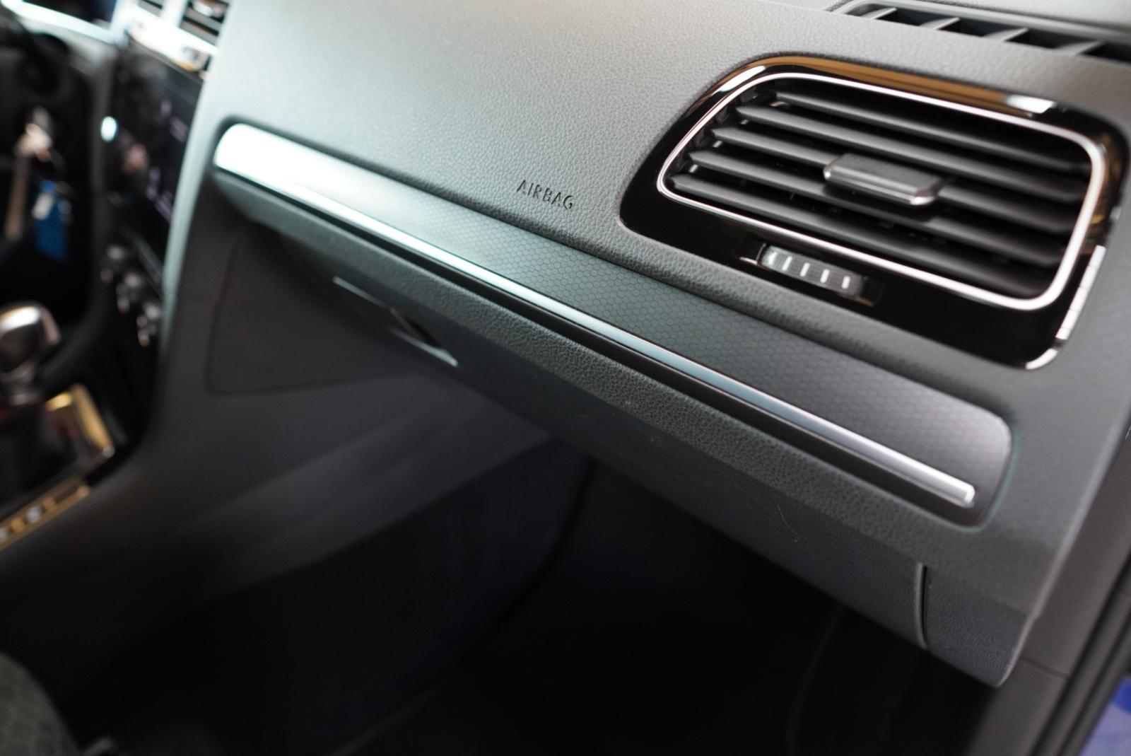 Volkswagen Golf VII Lim. *GTI Performance*ACC*AHK*DigitalCo