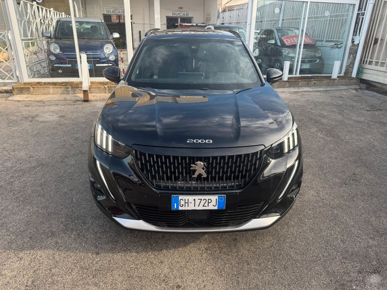 Peugeot 2008 1.5 BlueHDi EAT8 GT Pack imagem 2
