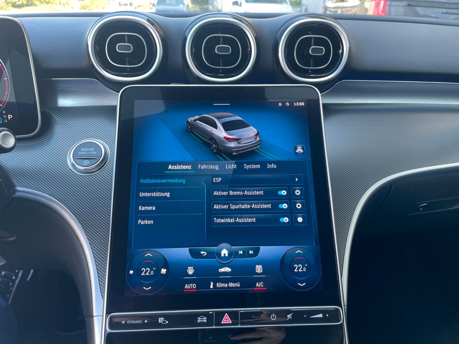 Fahrzeugabbildung Mercedes-Benz C 220 d AVANTGARDE R-Kamera+Carplay+TotW+Ambient