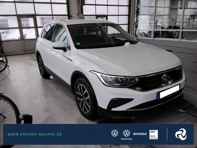 Volkswagen Tiguan 2.0TDI DSG Life LED+NAVI+AHK+HEADUP+++