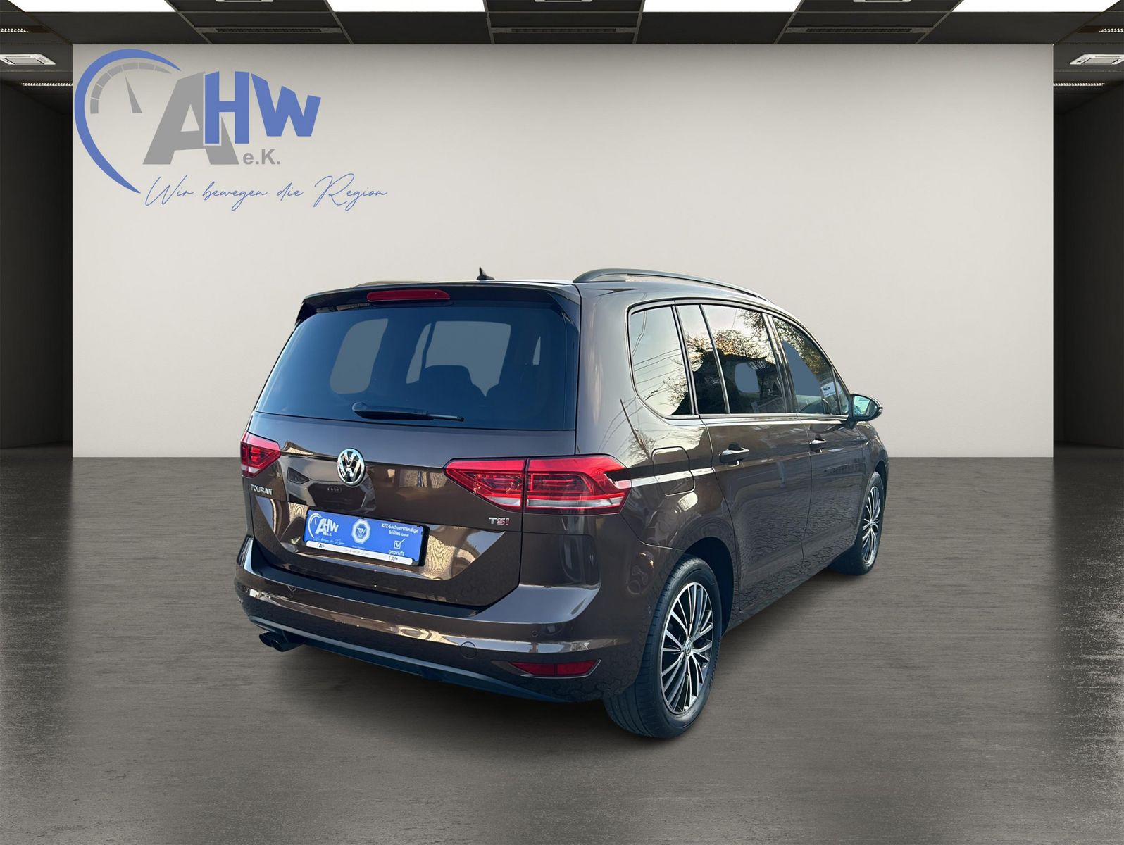 Fahrzeugabbildung Volkswagen Touran 1,4 TSI Comfortline 7 Sitzer