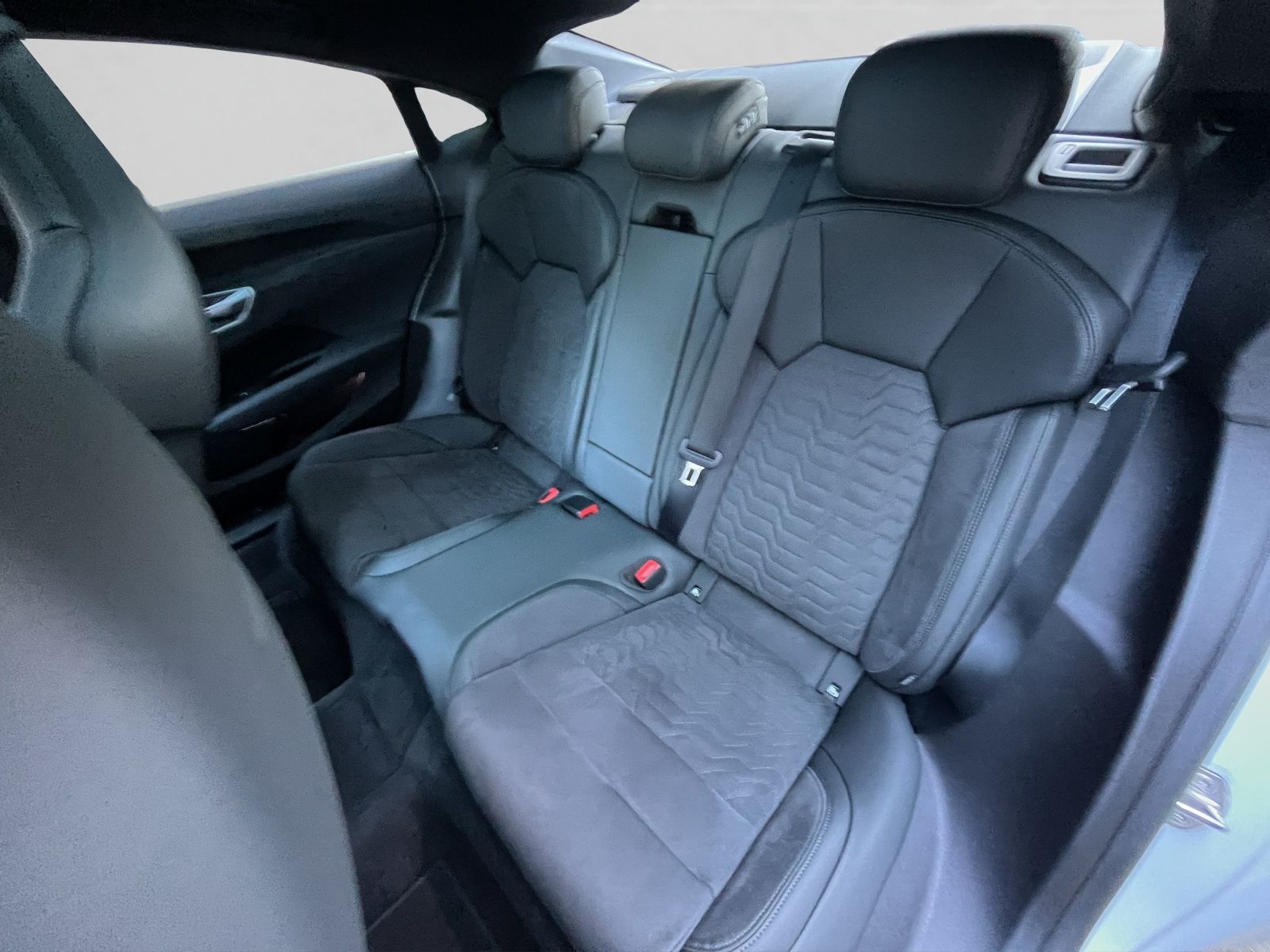 Audi e-tron GT - Bild 15