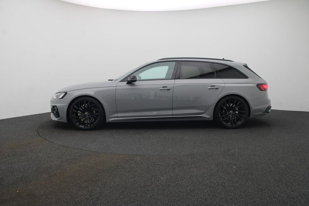 Audi RS 4 Avant 2.9 TFSI quattro . LED Navi AHK foto 2