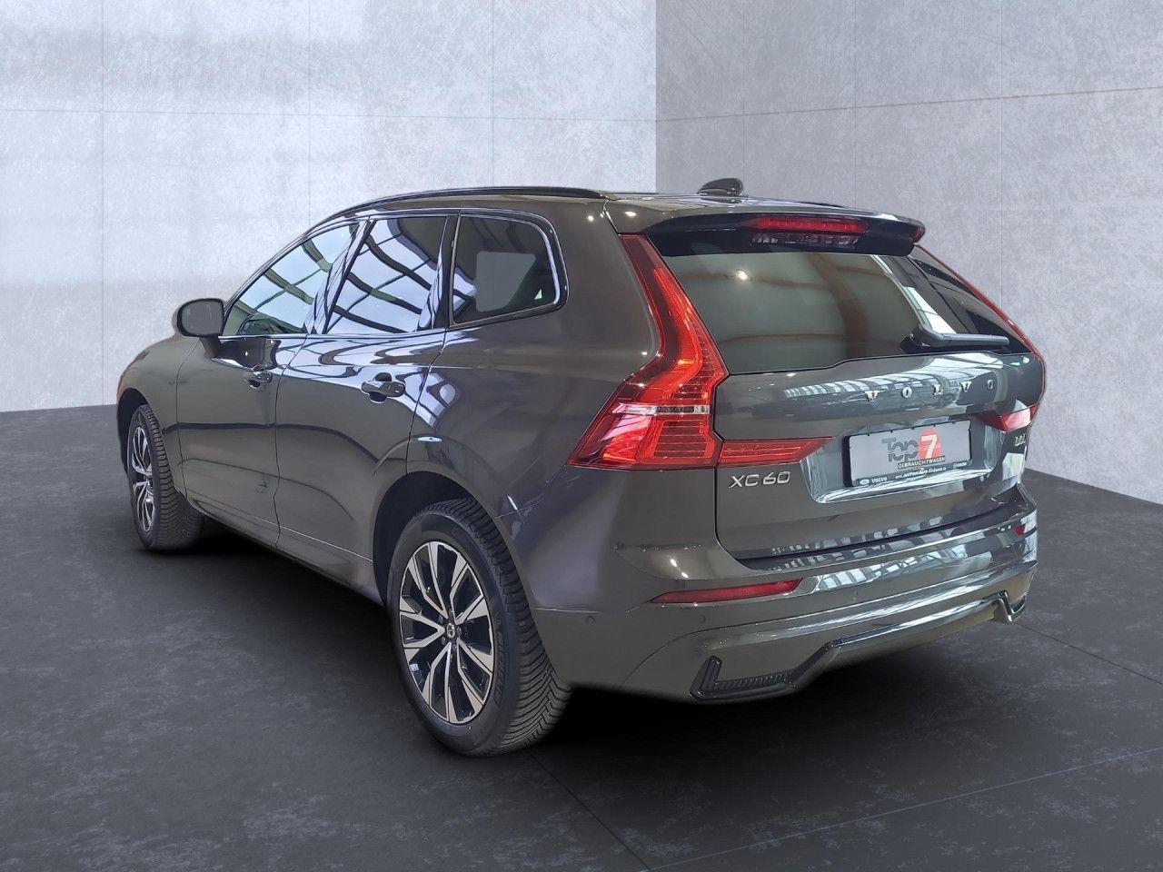 Volvo XC60 B5 (Benzin) Plus Dark AWD Automatik Navi, миниатюра 3