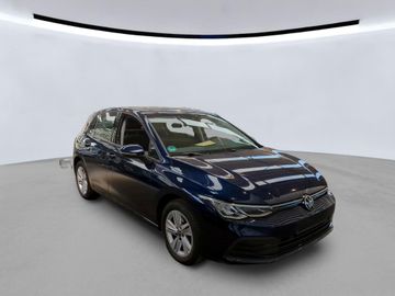 Volkswagen Golf - 1