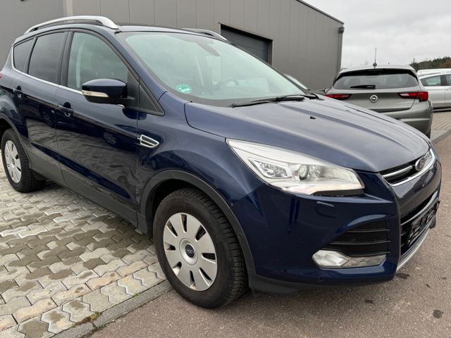 Ford Kuga Titanium;AUTOMATIK;4X4