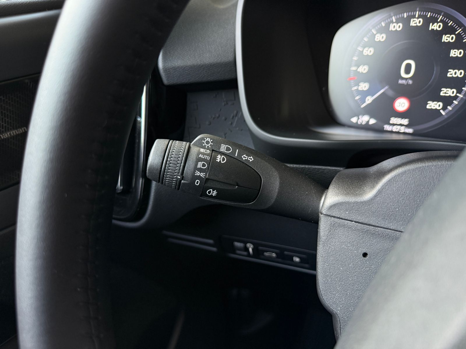 Fahrzeugabbildung Volvo XC40 Inscription Expression PANO H/K 360° BLIS