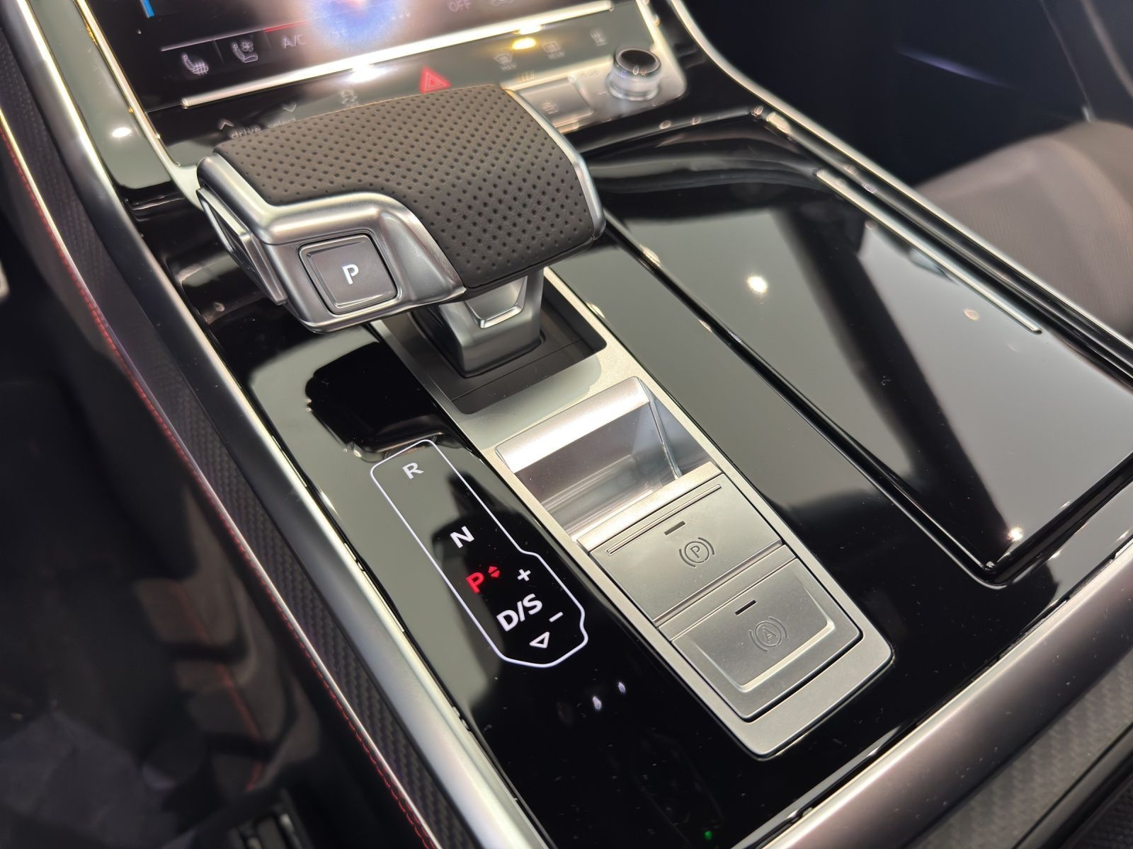 Audi SQ8 - Bild 23