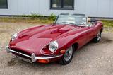 Jaguar E-Type - rote Jaguar E-Type