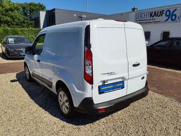 Bild 4 Ford Transit Connect L1 Trend - BELÜFTUNG