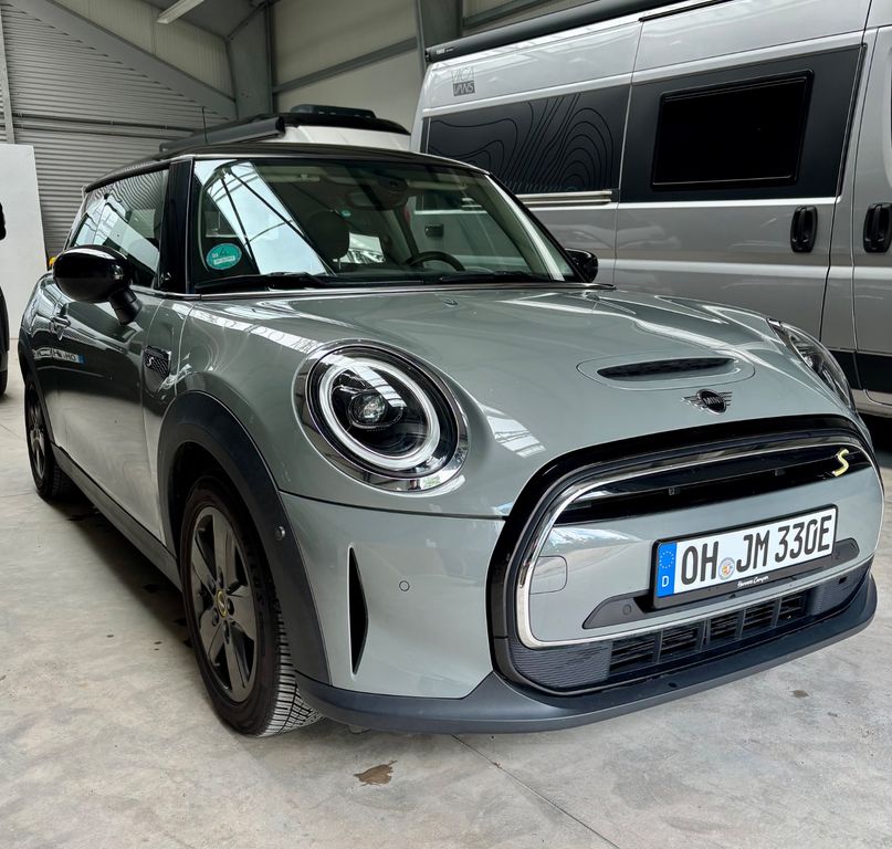 Image of MINI Cooper SE