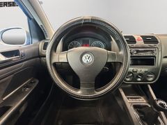 VW Golf Trendline