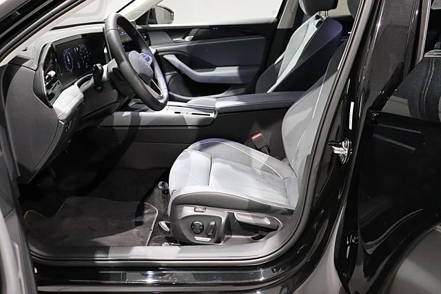 Passat Variant Business 2.0 TDI DSG NEUES MODELL