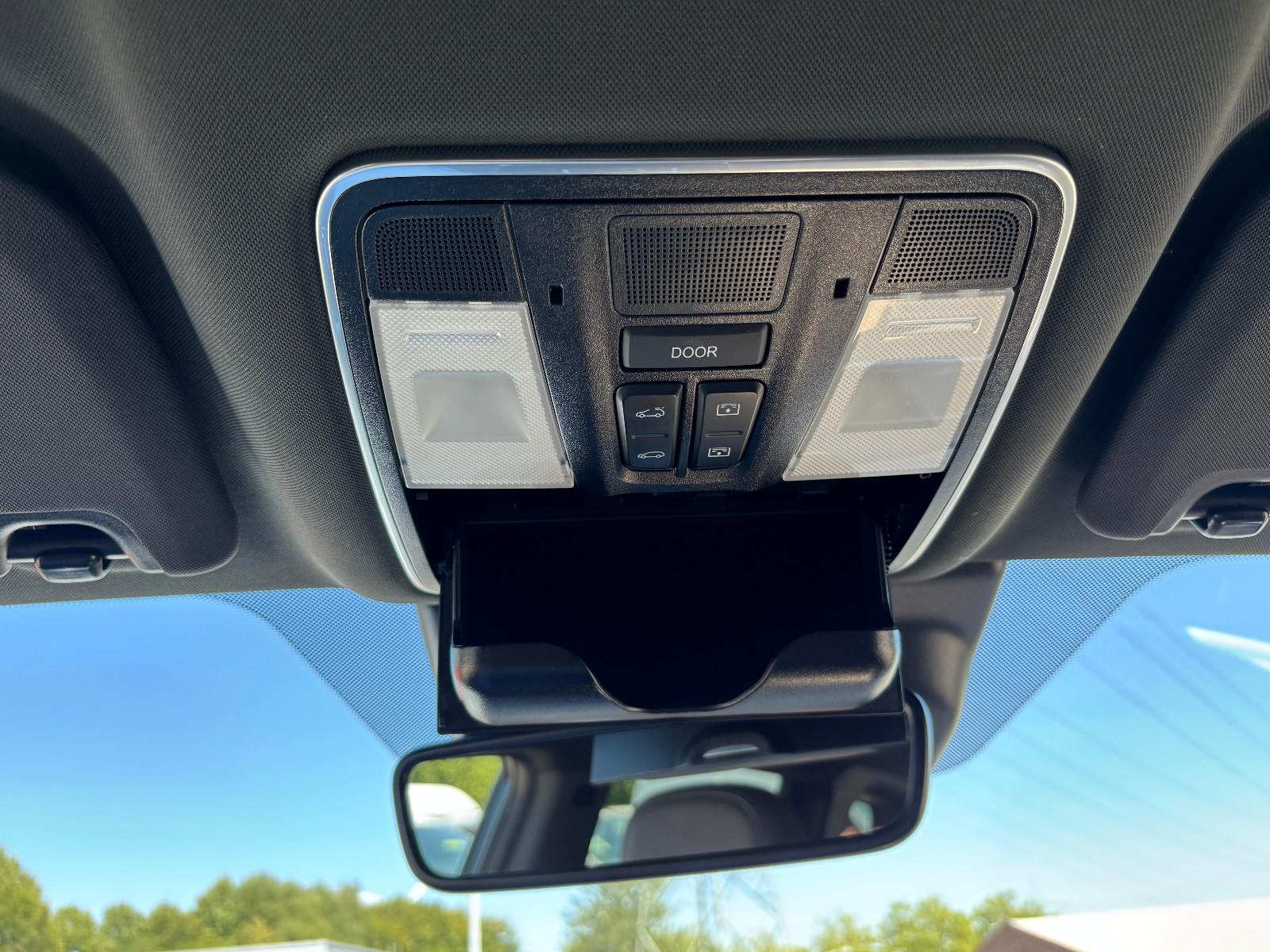 DFSK Fengon 7 Luxury 4x4 AHK LED SHZ 7 SI KAMERA 360°