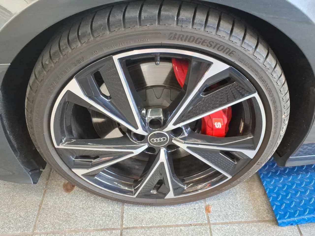 Audi S6 - Bild 8