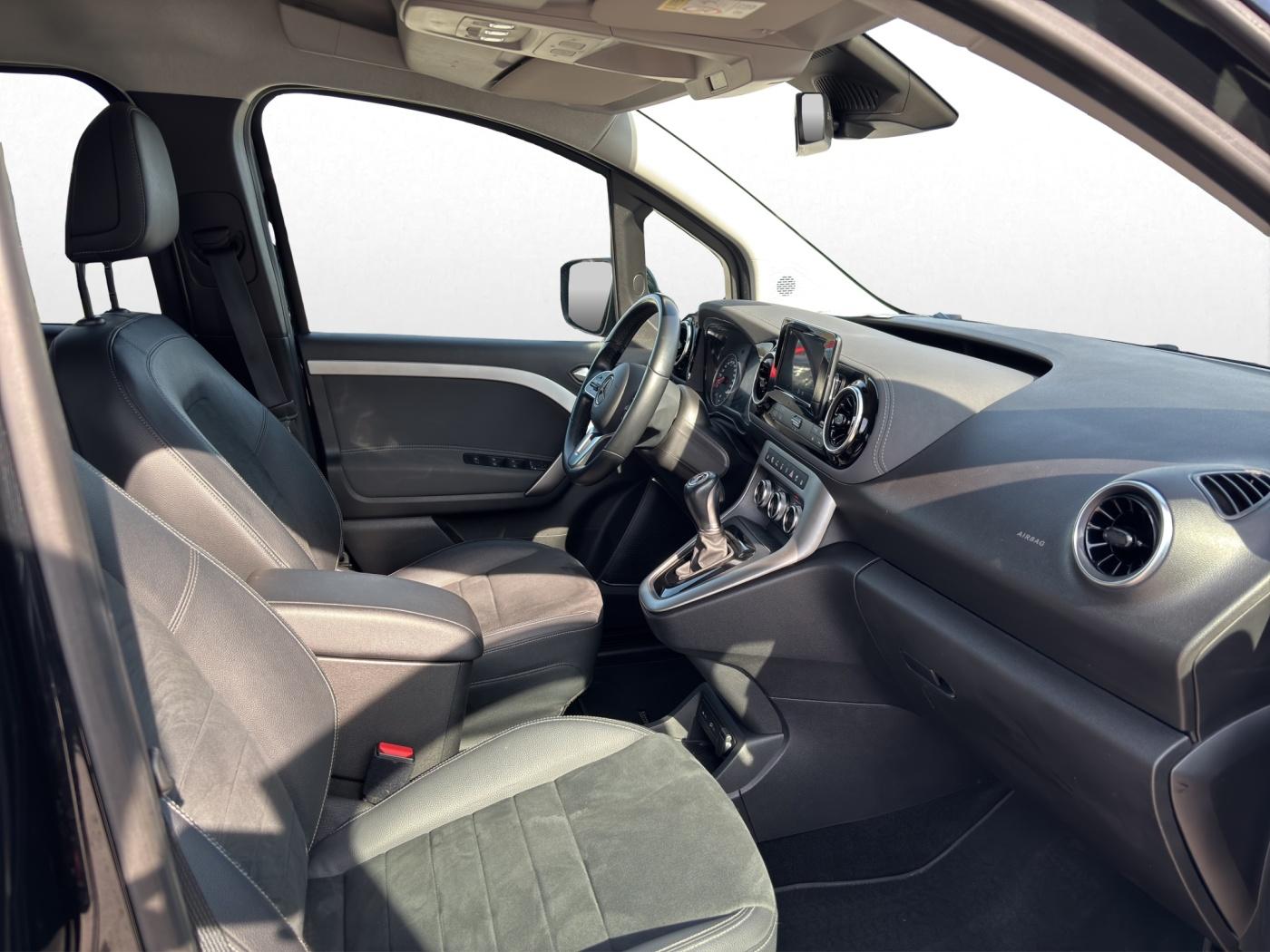 Mercedes-Benz T 180 d PROGRESSIVE Standard AUT Fernlichtass.