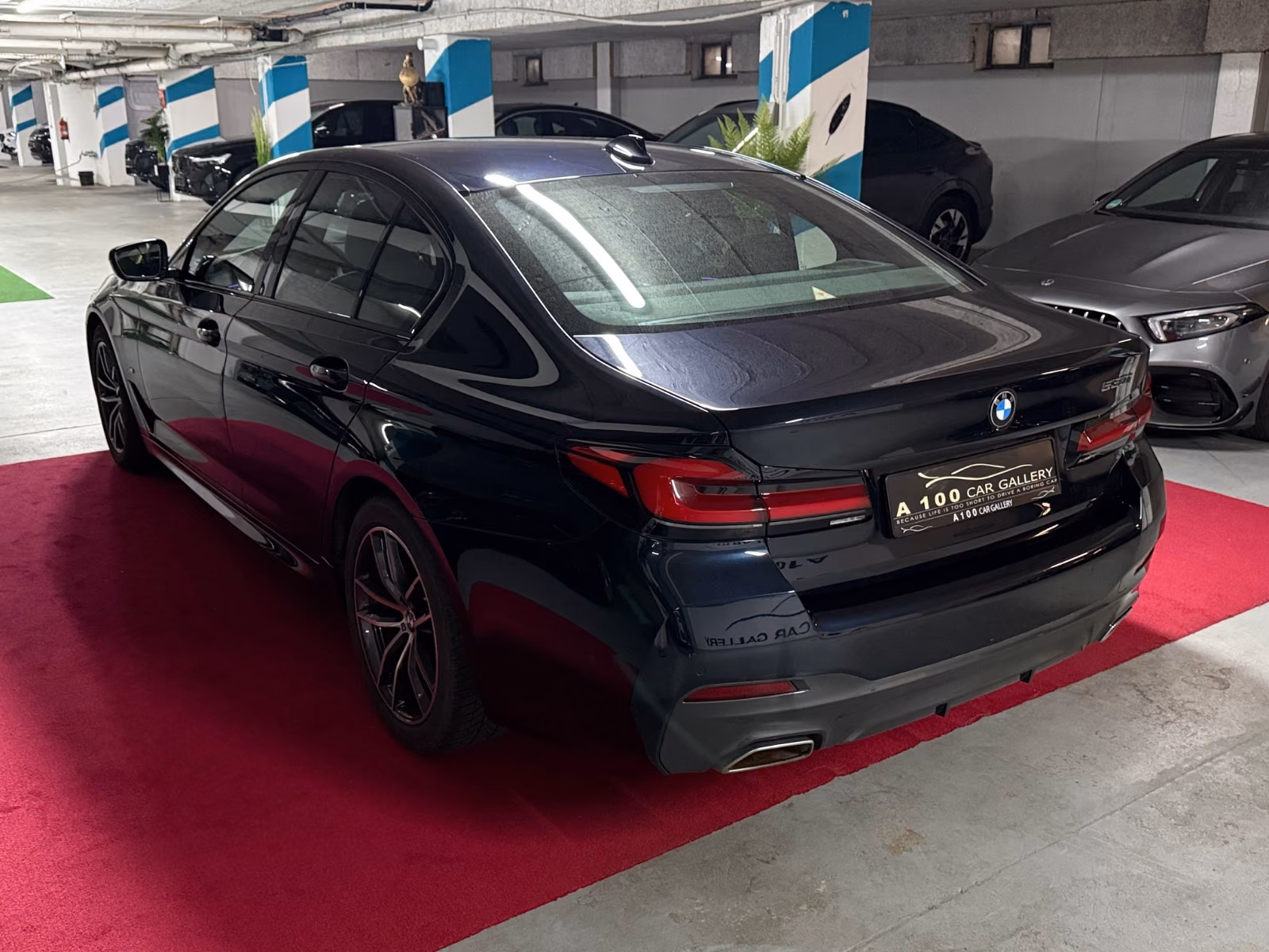BMW 530i Limousine M Sport AHK Laser Assist 1 Hand