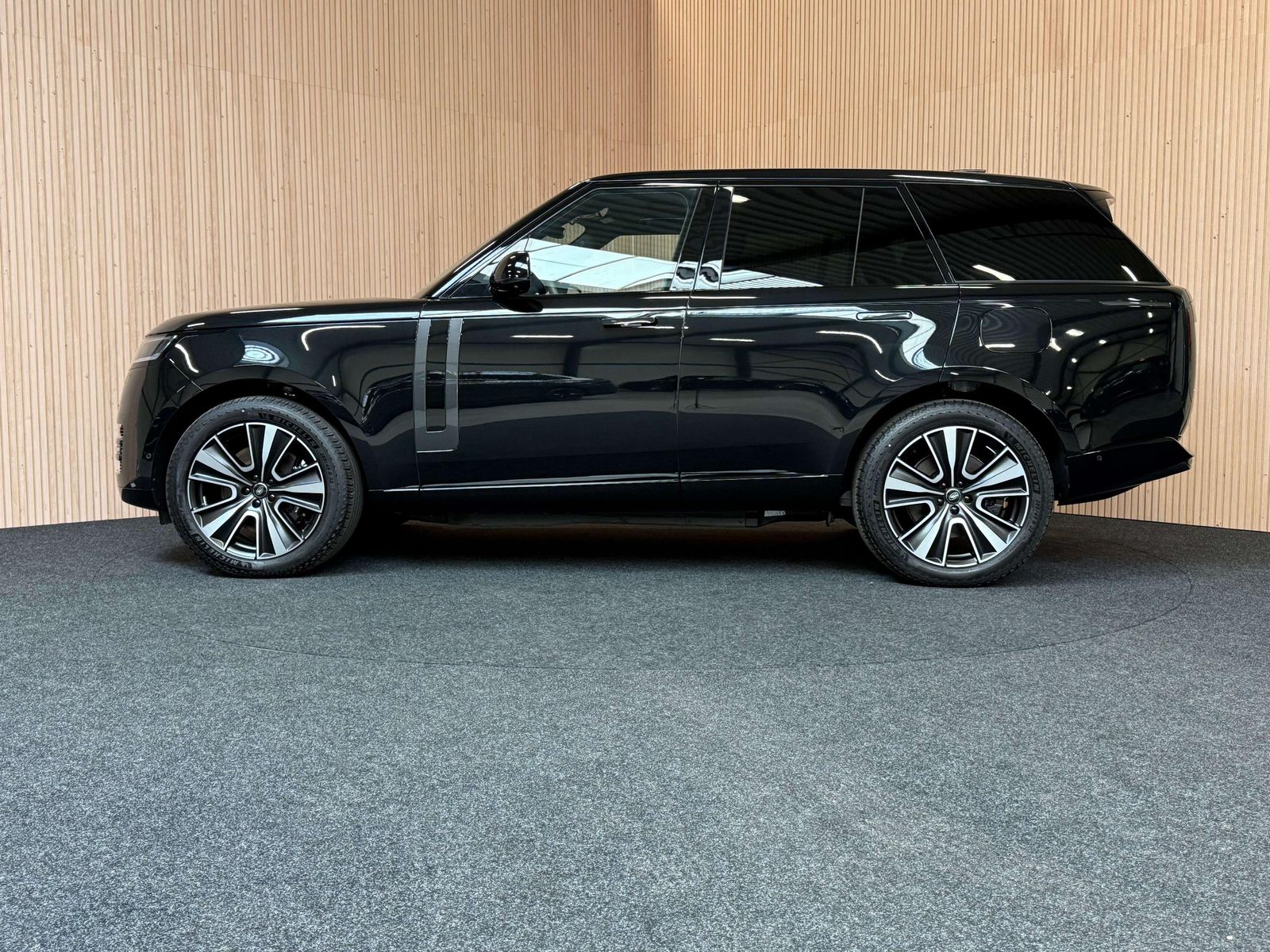 Land Rover Range Rover P550e PHEV Plug-in Hybrid HSE Ingeni imagem 2