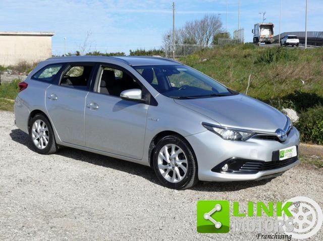 Toyota TOYOTA Auris Touring Sports 1.8 Hybrid Lounge