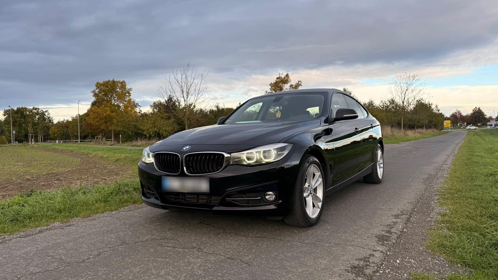 BMW 320