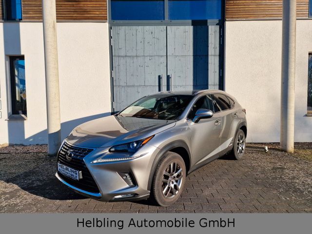 Lexus NX 300h E-FOUR Executive Line Leder