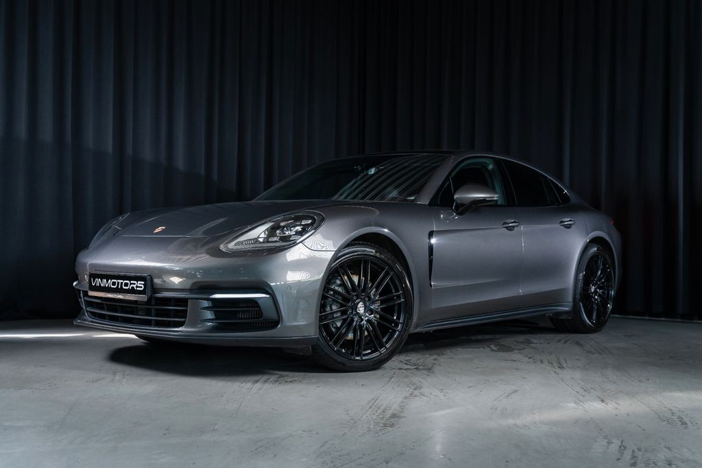 Image of Porsche Panamera
