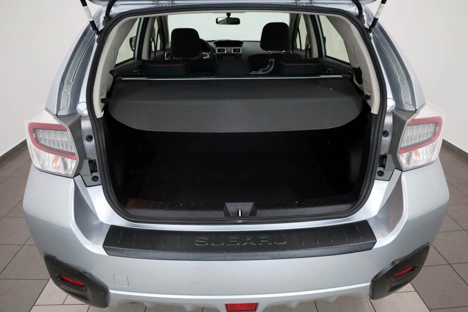 Fahrzeugabbildung Subaru XV 4x4 Trend T.Leder,SH,Allwetterreifen