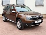 Dacia Duster 1.6 16V PRESTIGE 4x4 KLIMA ZV LEDER ALU - Dacia Duster: 16v