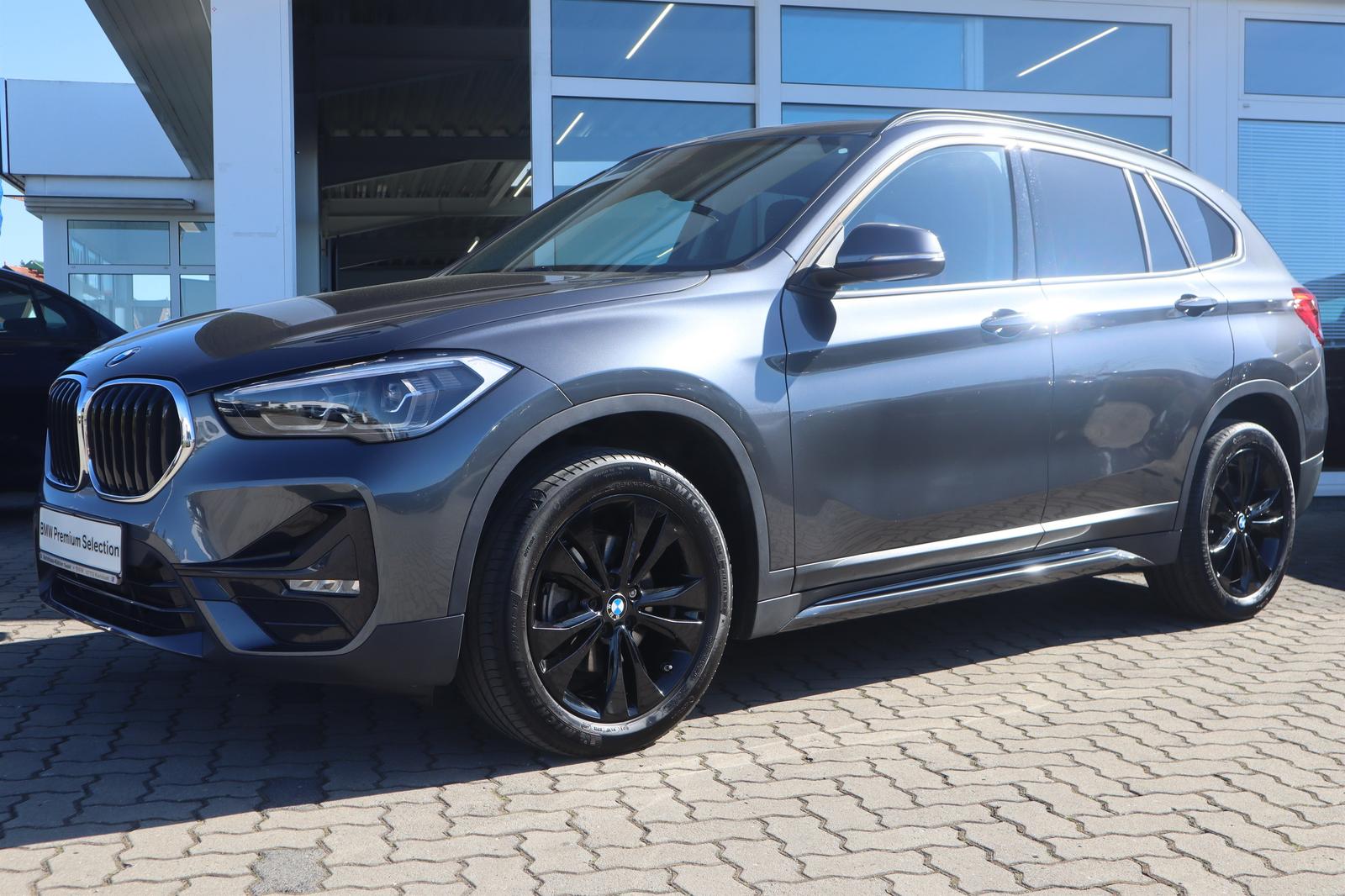 BMW X1 sDrive18i Sport Line DAB/SHZ/Pano.Dach/RFK