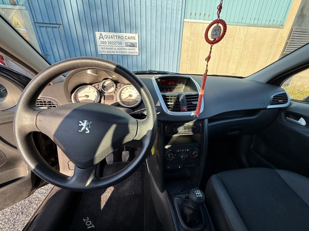 Peugeot 207