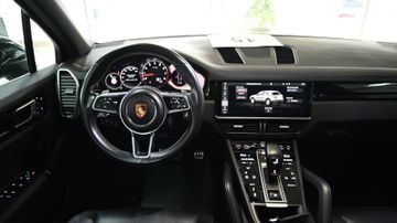Porsche Cayenne - 12