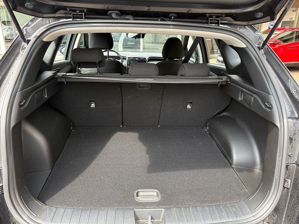 Fahrzeugabbildung Hyundai TUCSON 1.6T 150PS SELECT Funktions-Paket